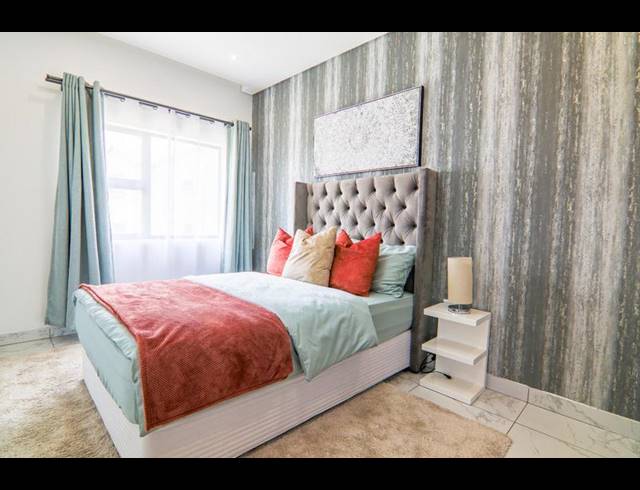 2 BEDROOM TOWNHOUSE FOR SALE IN NOORDWYK